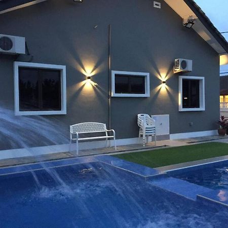 Melaka Beach Villa Klebang Besar Zewnętrze zdjęcie